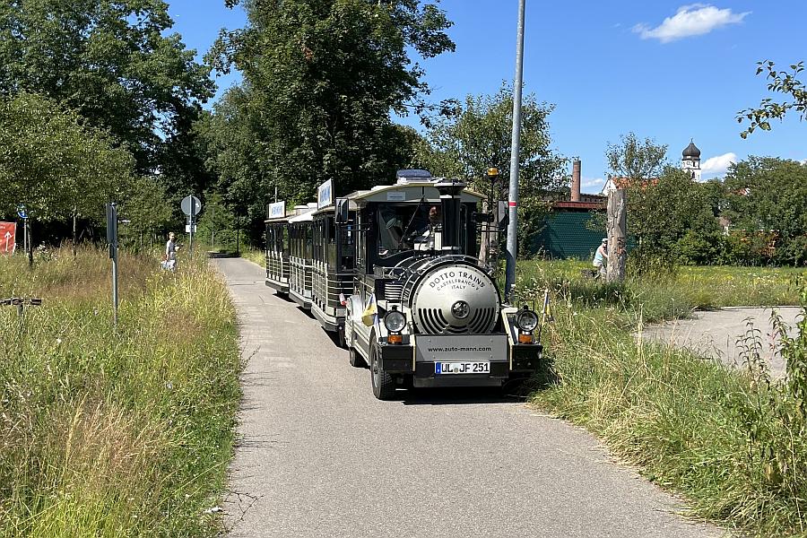 Erlebnisfahrt und Löwenzahnjagd