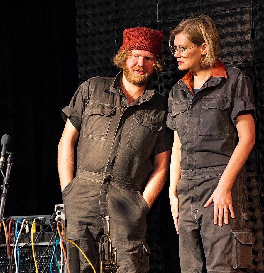 Theater für die Kleinen: „Foxtrott“ zu Gast am Theater Ravensburg