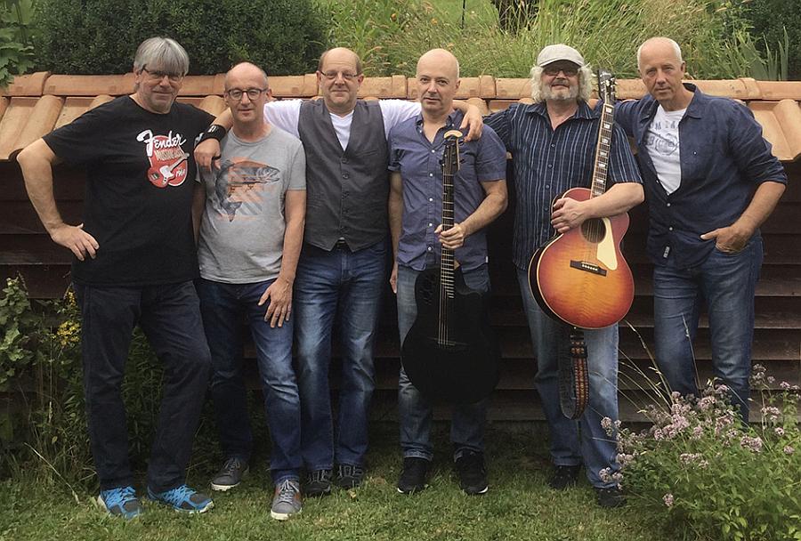 Larifari präsentiert rockin`minds