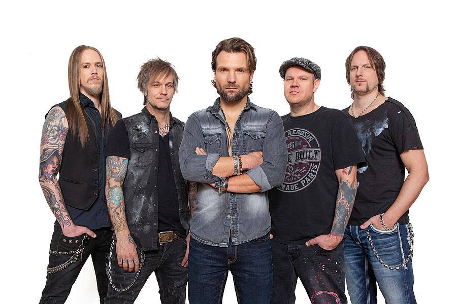 The New Roses rocken die kultBOX in Kempten
