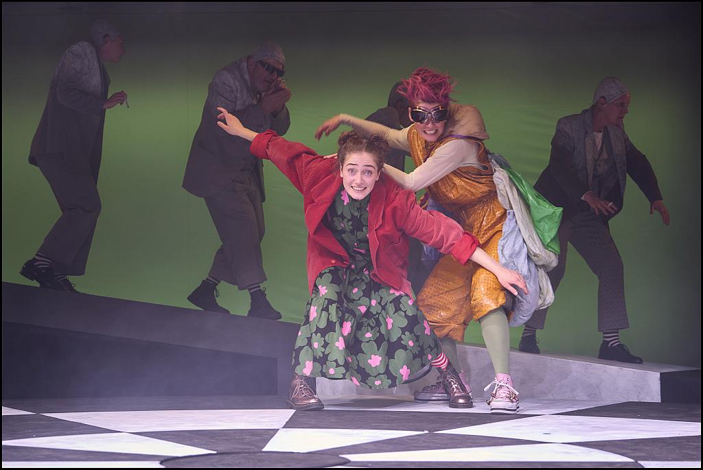 Michael Endes „Momo“ zu Gast im Theater Ravensburg