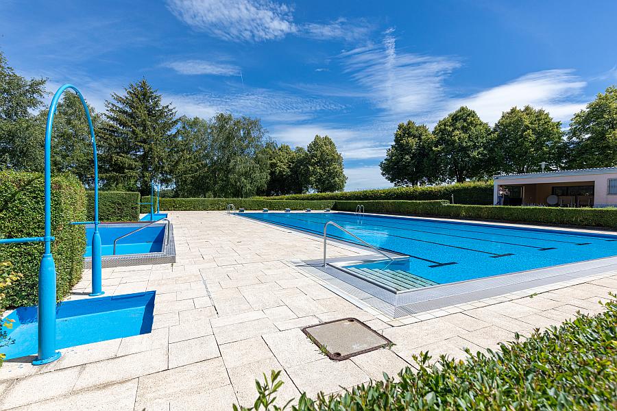 Sommerzeit ist Badezeit – Saisonstart im Freibad Hauerz
